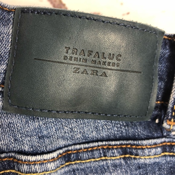 Zara Trafaluc Demin Distressed Jeans - Picture 5 of 5
